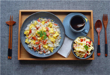 蒸烩煮火腿蛋炒饭料理包